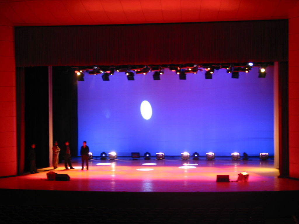 海北【金舞臺(tái)智能】專業(yè)舞臺(tái)機(jī)械十年舞臺(tái)工程性能可靠